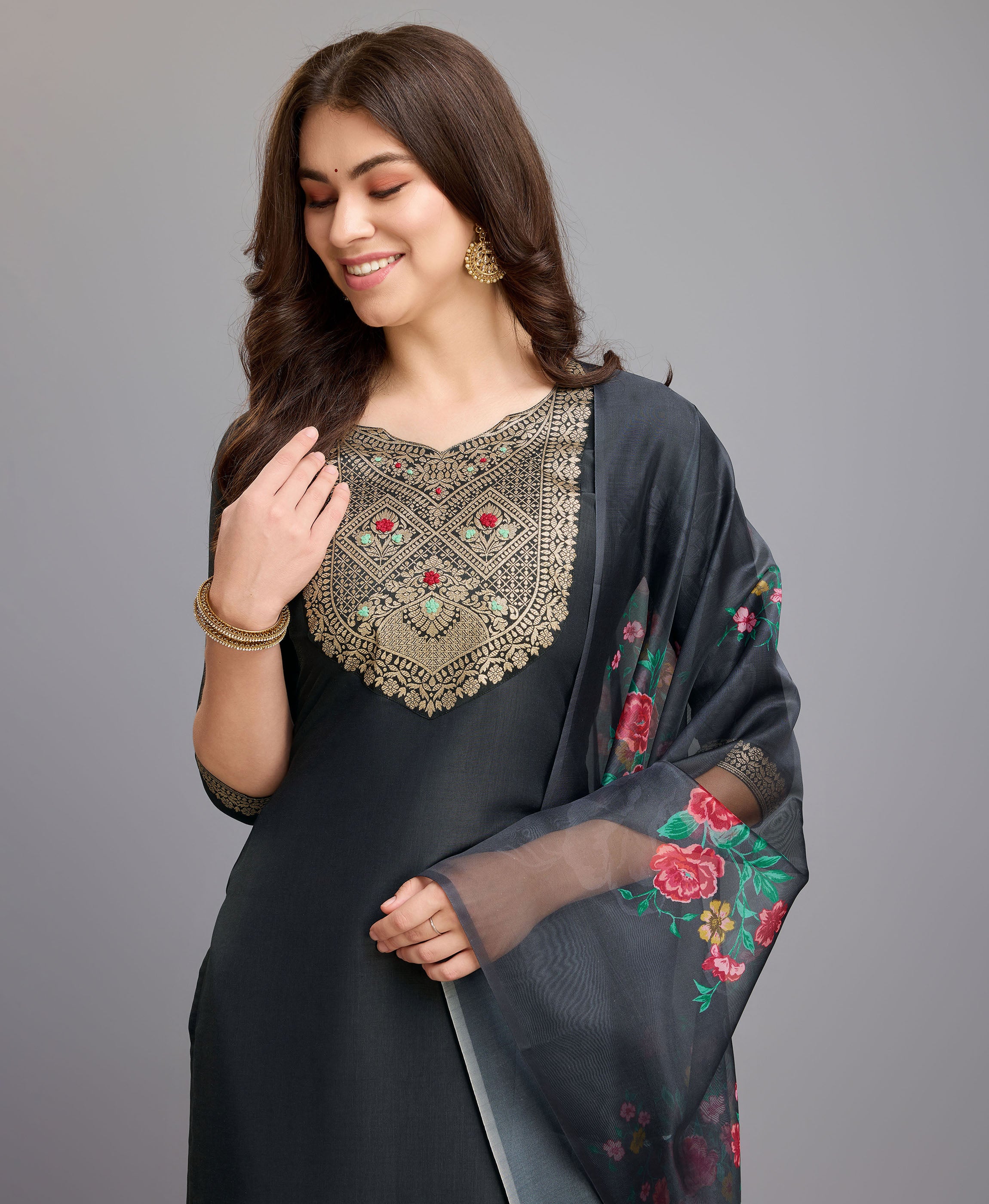Her Couture Women's Grey Chinon Silk Geometric Jacquard Kurta With Pant & Dupatta