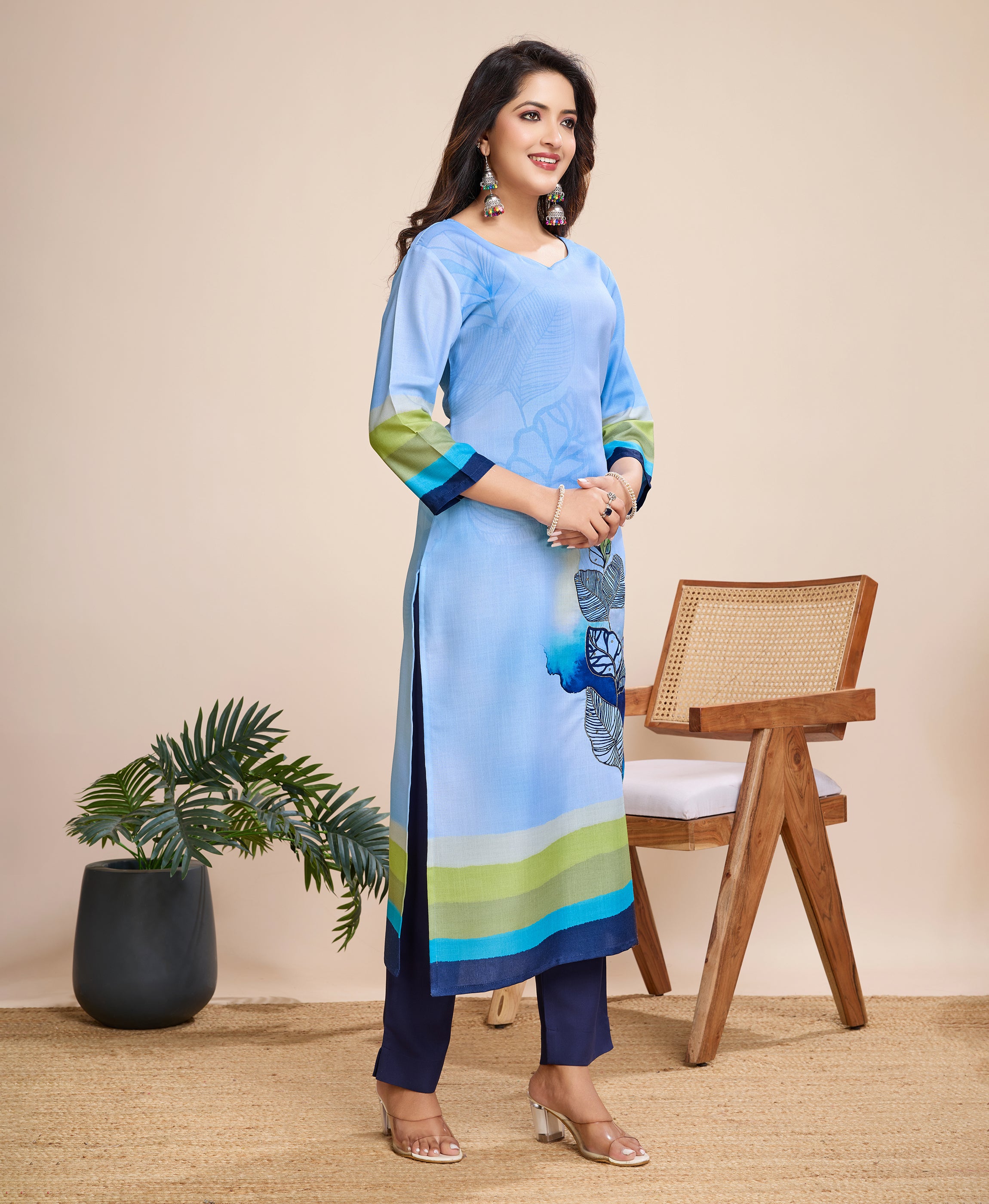 Her Couture Women's Blue Linen Silk Floral & Leaf Printed Straight Kurta With Pant
