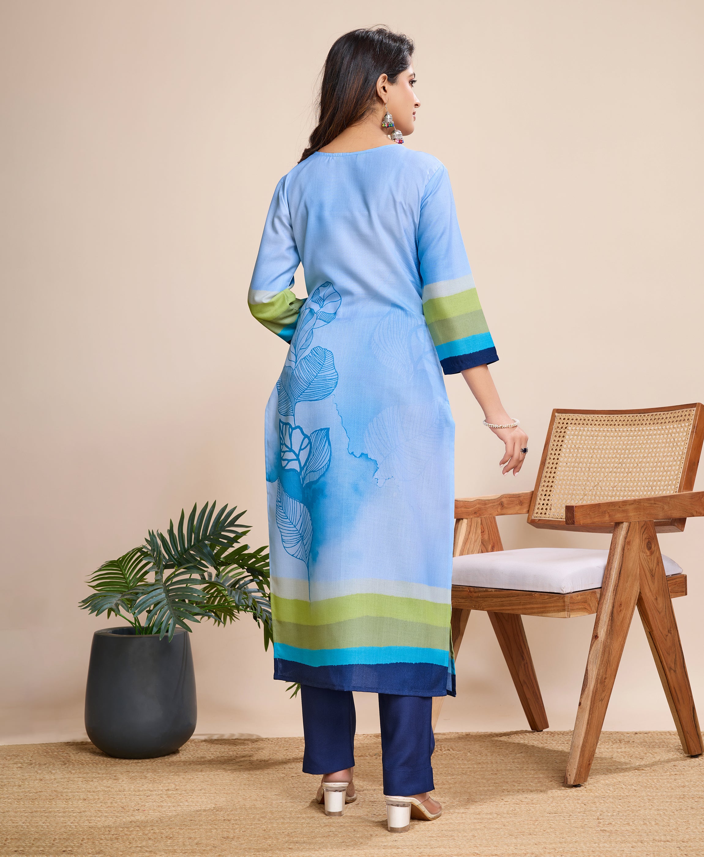 Her Couture Women's Blue Linen Silk Floral & Leaf Printed Straight Kurta With Pant