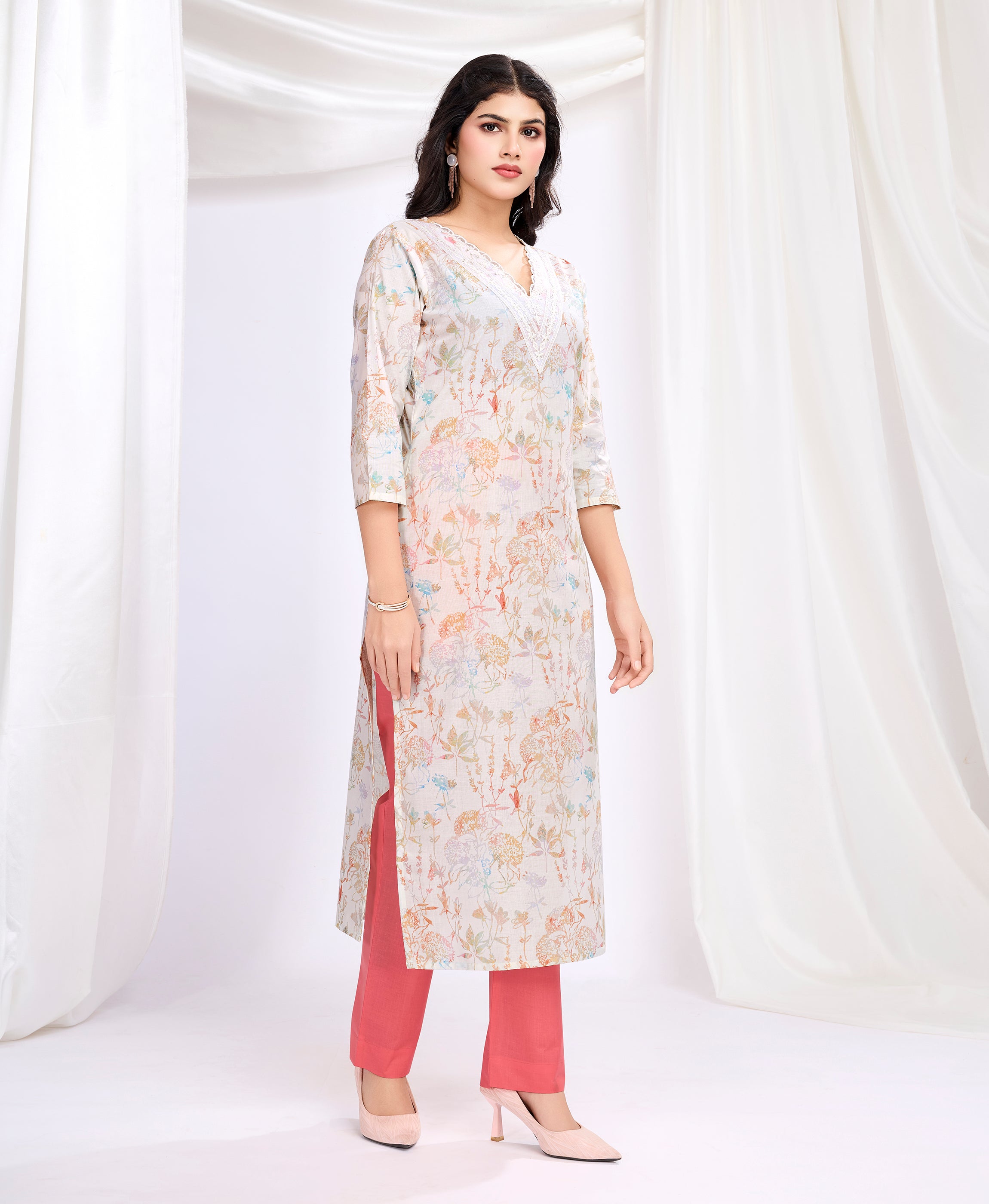 Her Couture Women's Cream Cotton Floral Embellished Straight Kurta With Pant