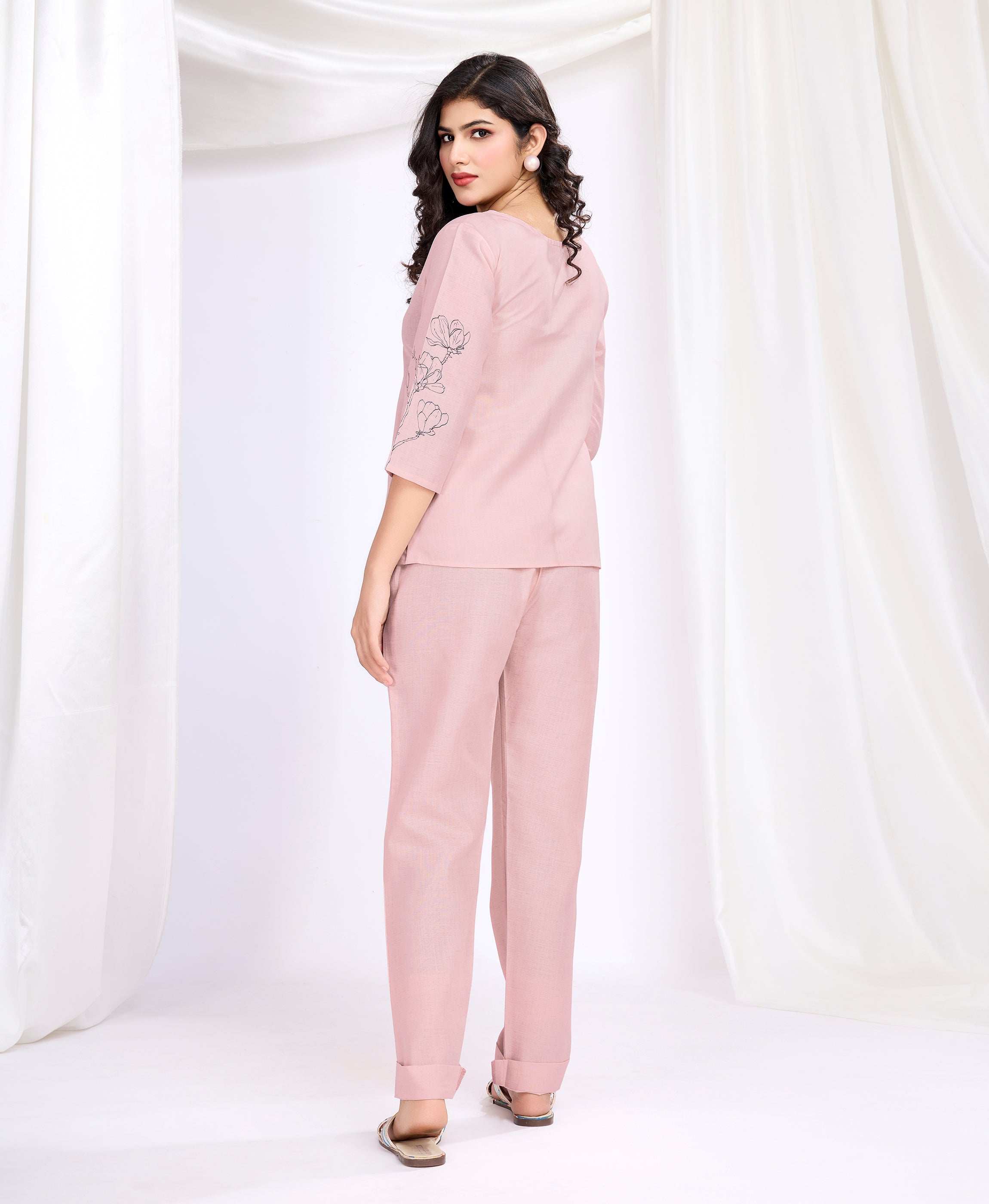 Her Couture Women's Pink Linen Silk Floral & Leaf Printed Causal Co-ord Set