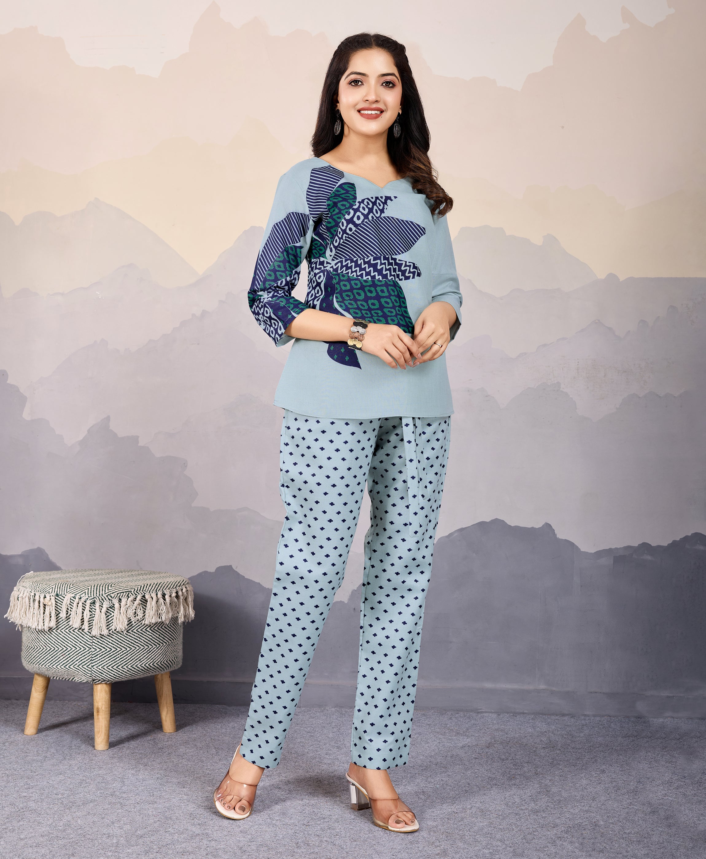 Her Couture Women's Grey Linen Silk Floral Printed Causal Co-ord Set