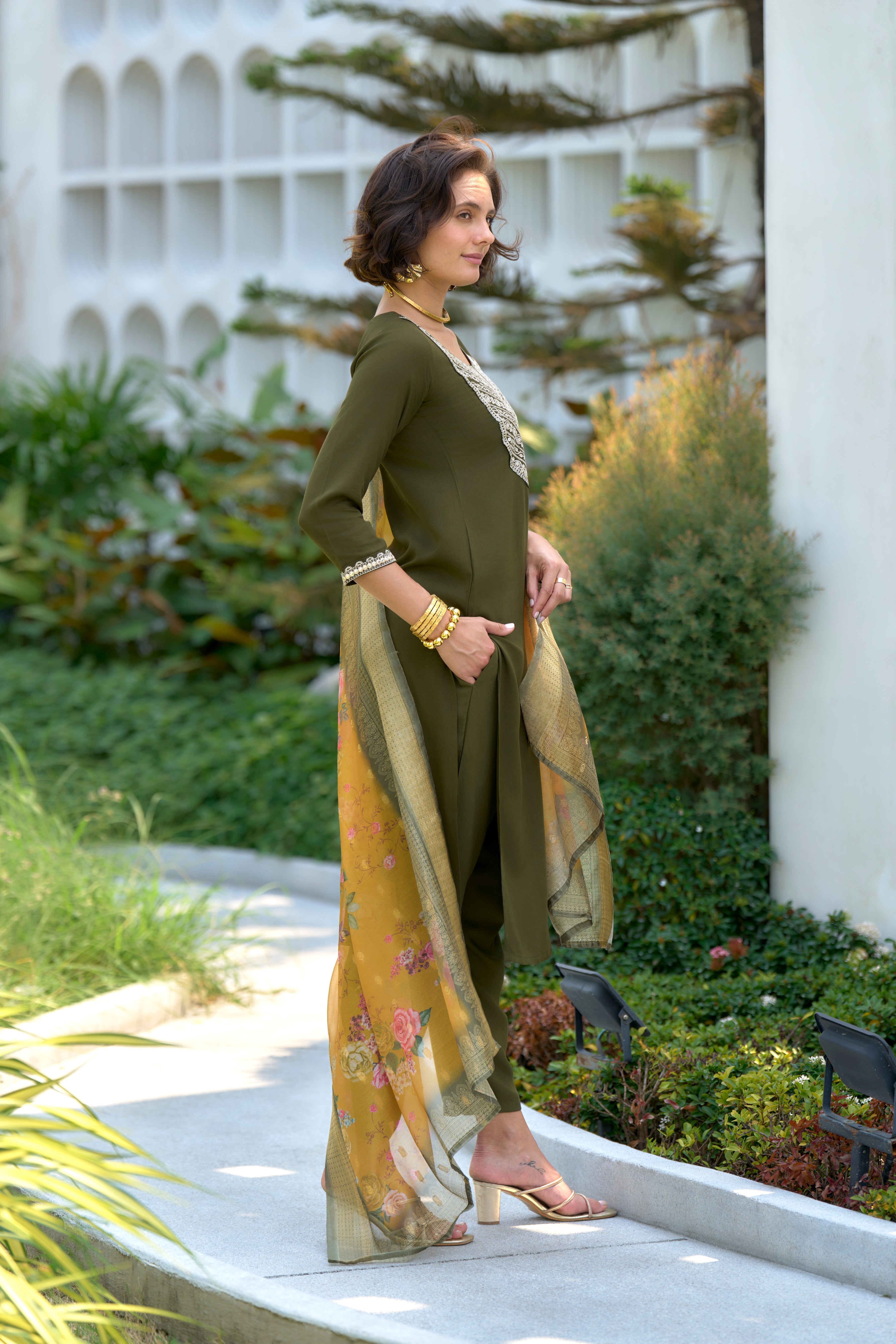 Her Couture Women's Dark Green Viscos Rayon Embroidered Straight Kurta With Pant & Printed Dupatta