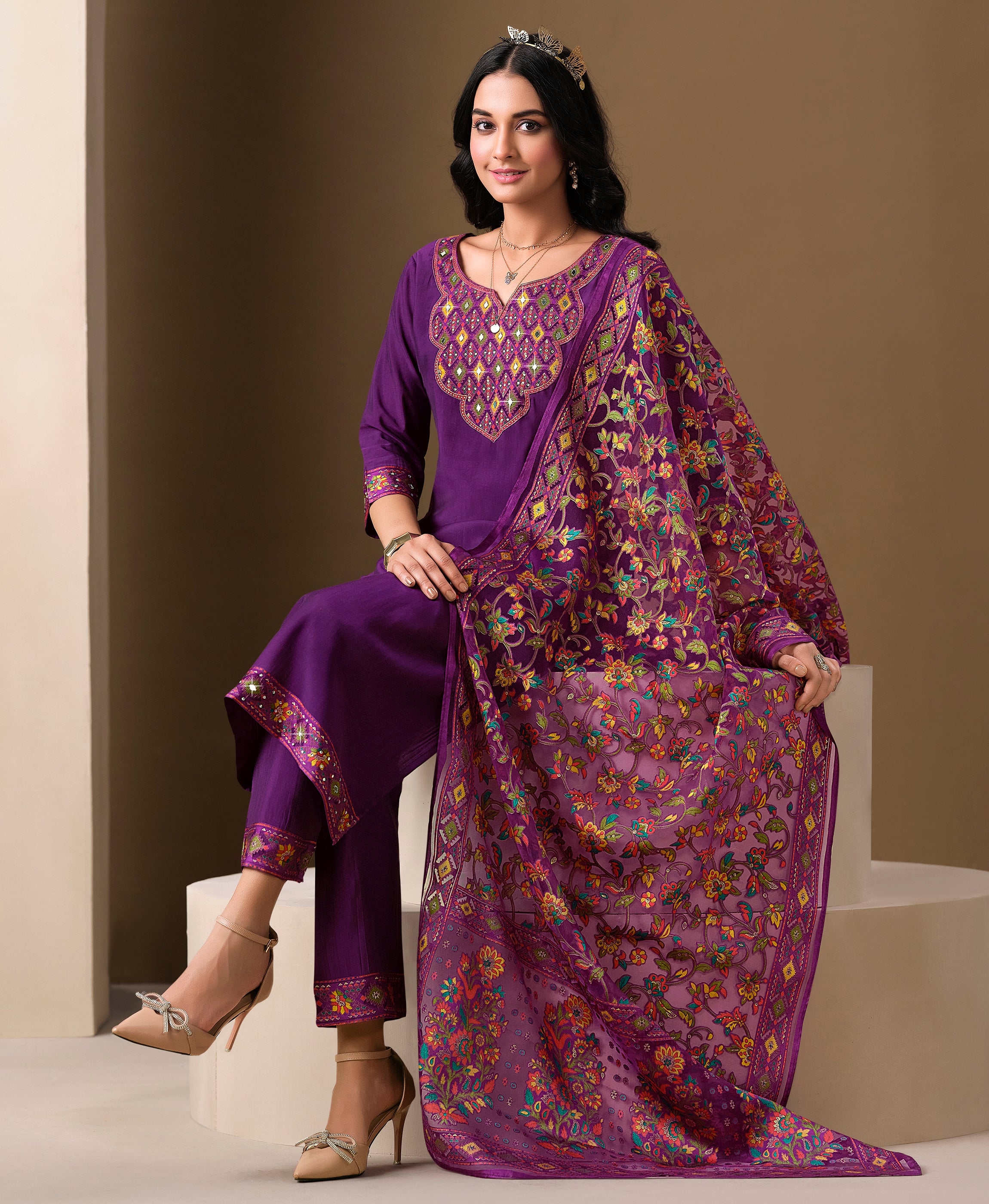 Her Couture Women's Purple Viscose Blend Brasso Geometric Printed Gold Foil Straight Kurta With Pant & Printed Dupatta
