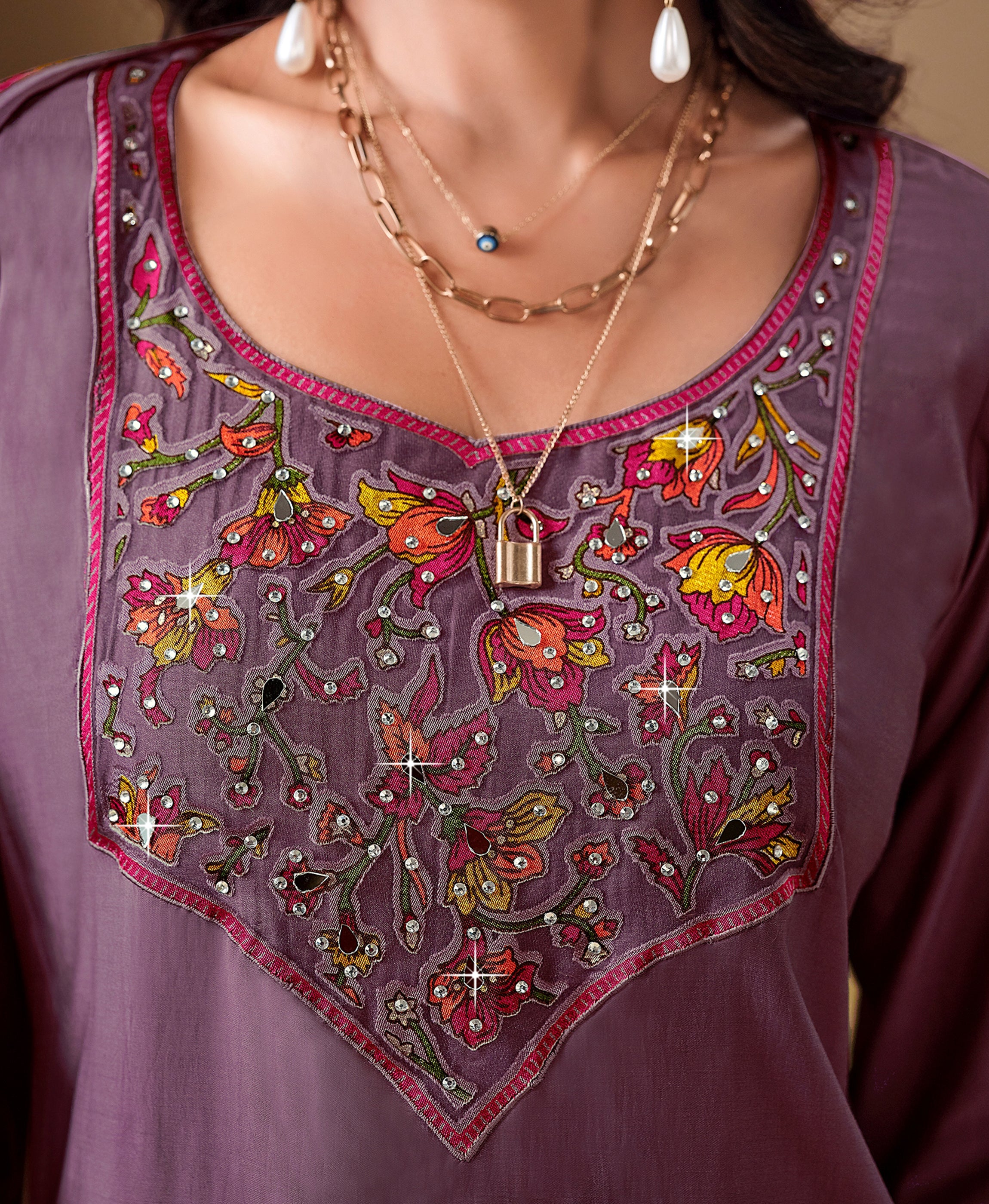 Her Couture Women's Lavender Viscose Blend Brasso Floral & Leaf Printed Gold Foil Straight Kurta With Pant & Printed Dupatta