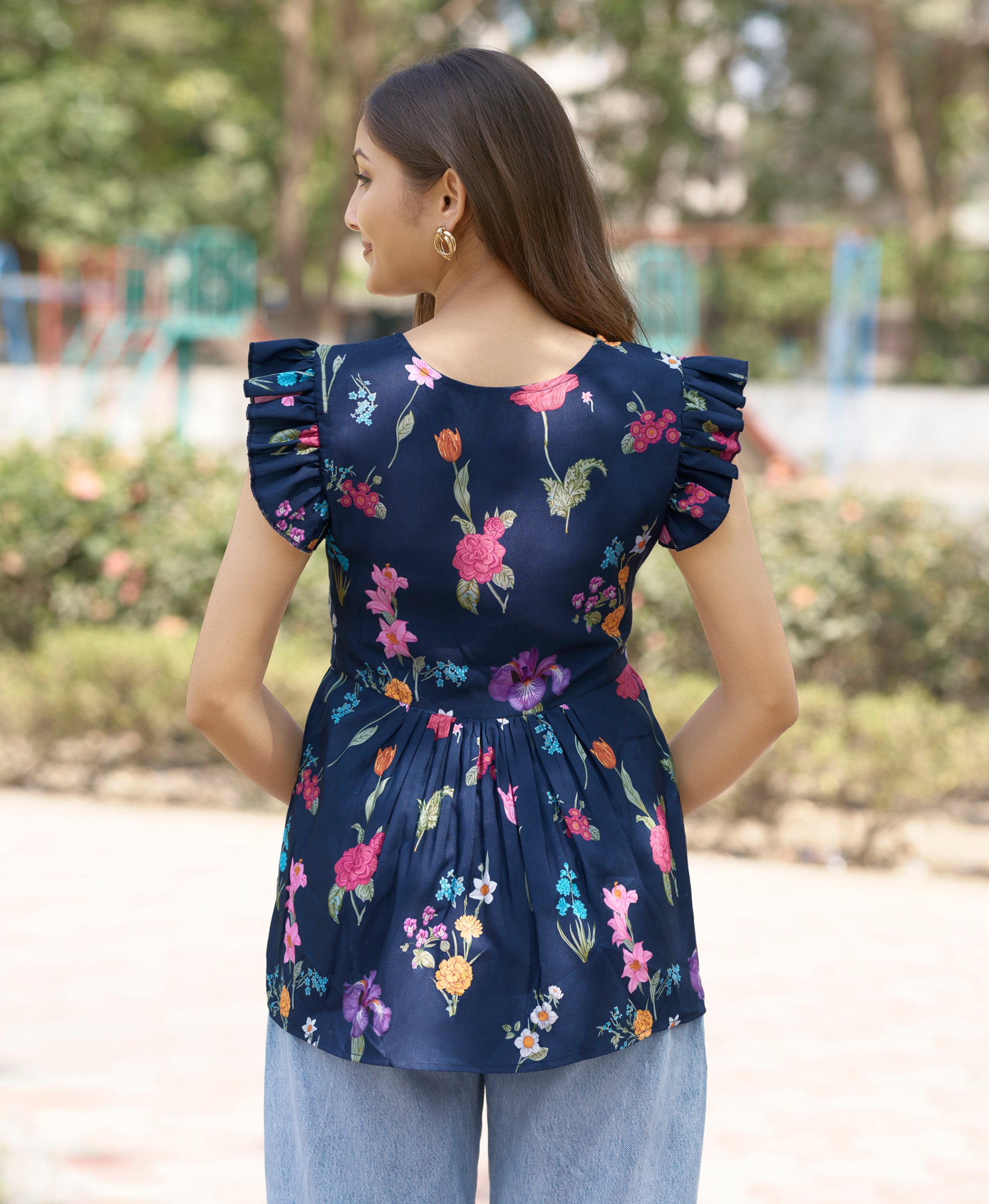 Her Couture Women's Navy Blue Blend Rayon Floral & Leaf Printed Flared Top