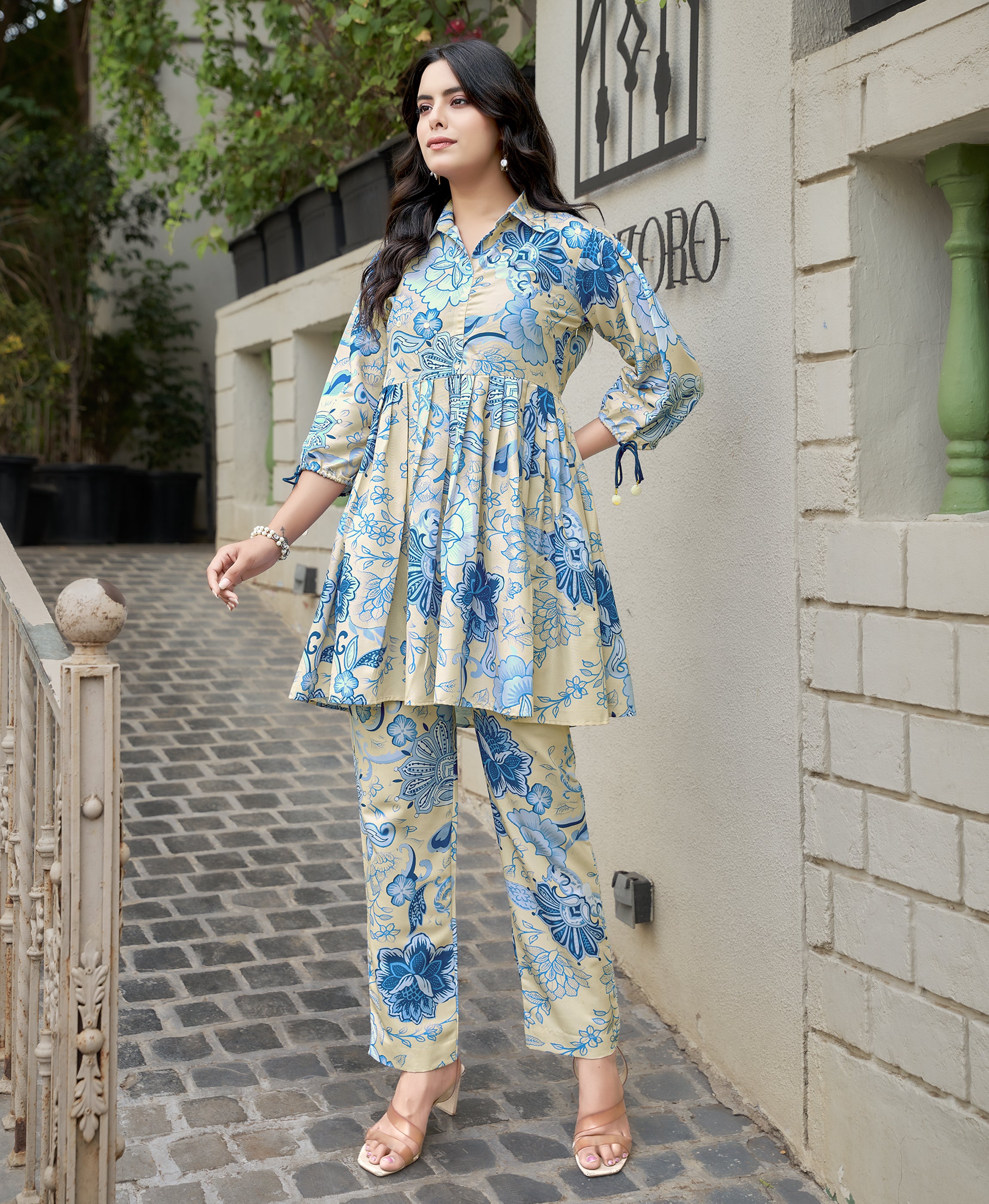 Her Couture Women's Blue Rayon Floral Printed Party Co-ord Set