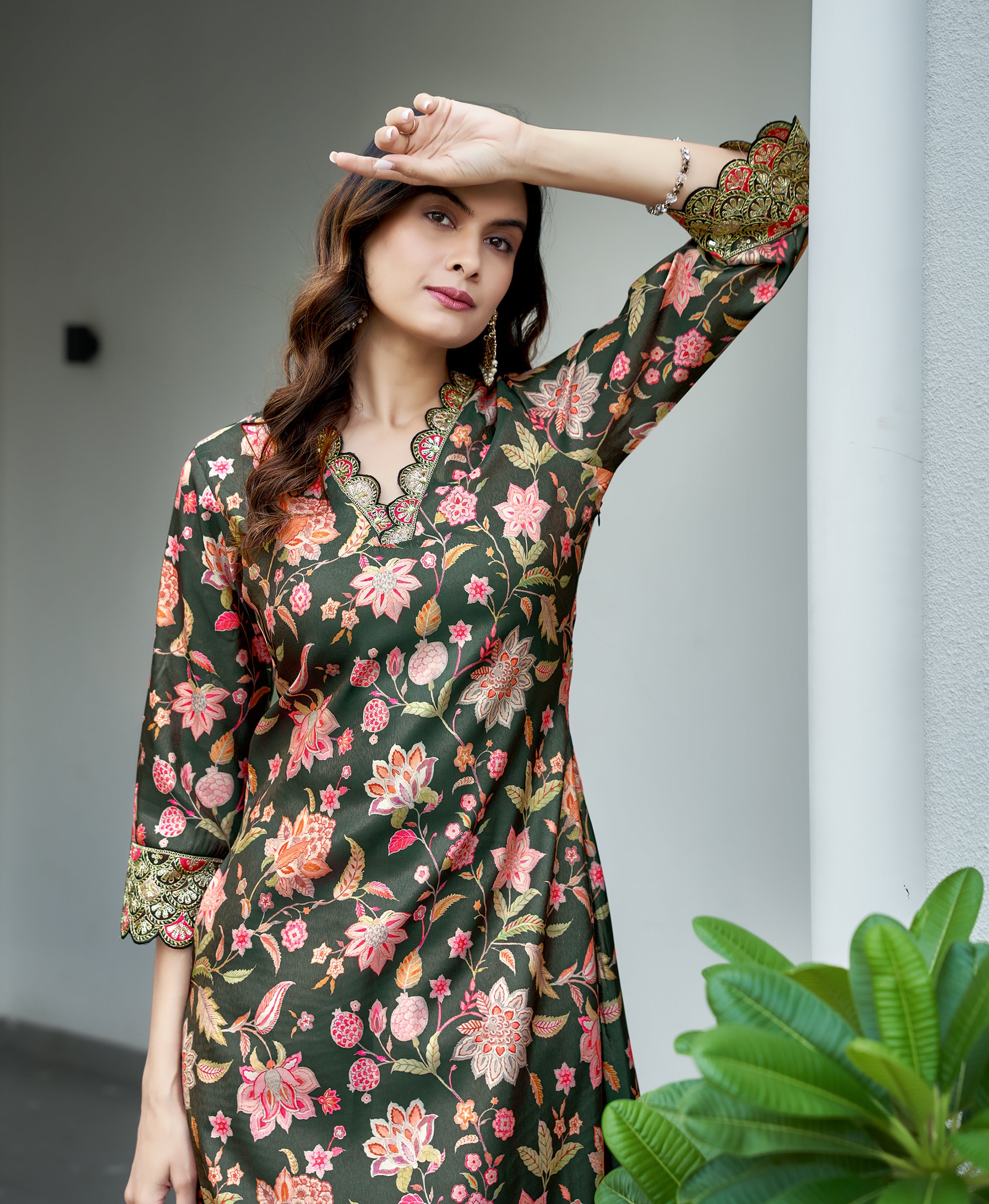 Her Couture Women's Black Shimmer Silk Floral Printed Embroidered Asymmetric Kurta With Pant