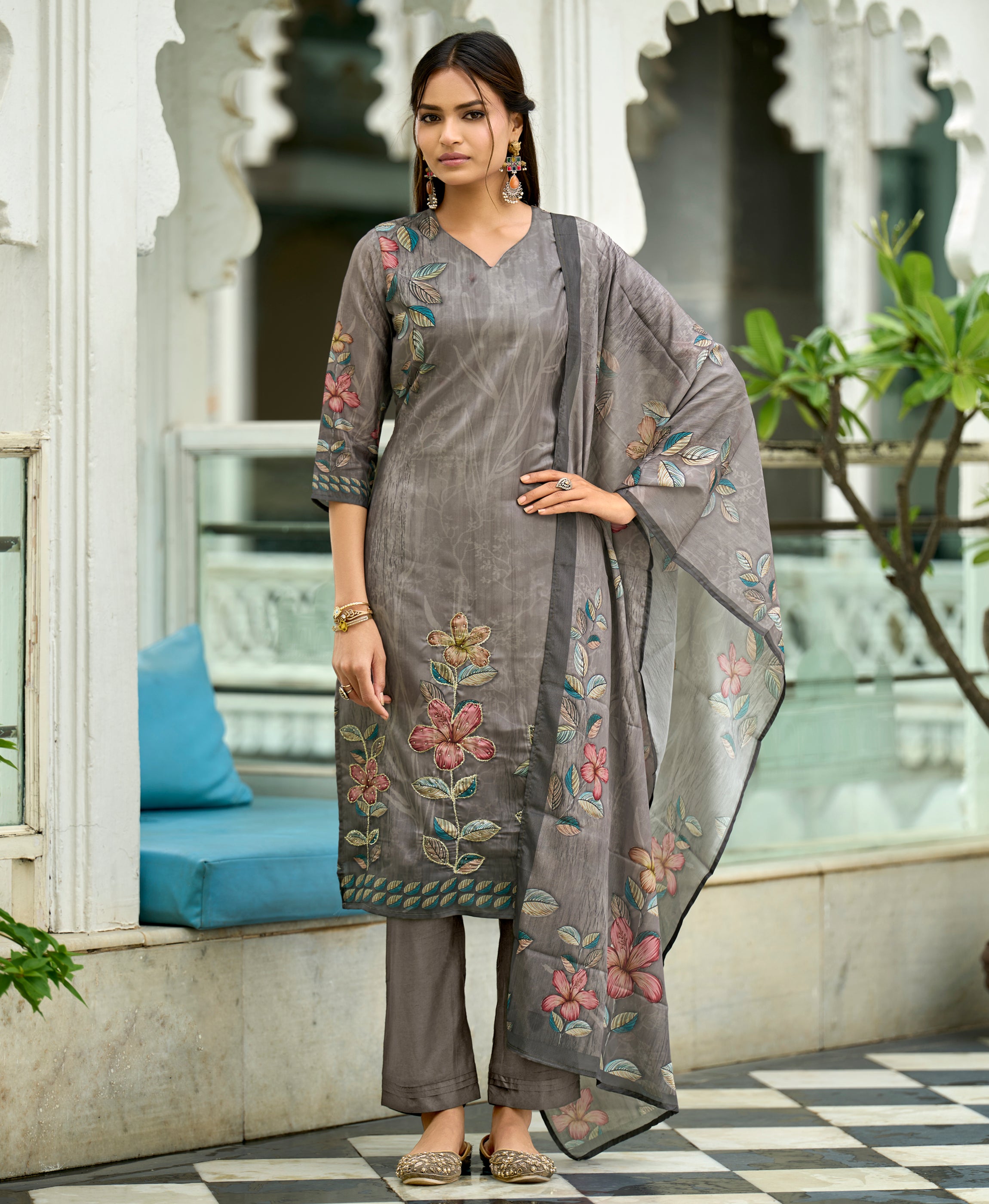 Her Couture Women's Grey HO Organza Floral Printed Straight Kurta With Pant & Printed Dupatta