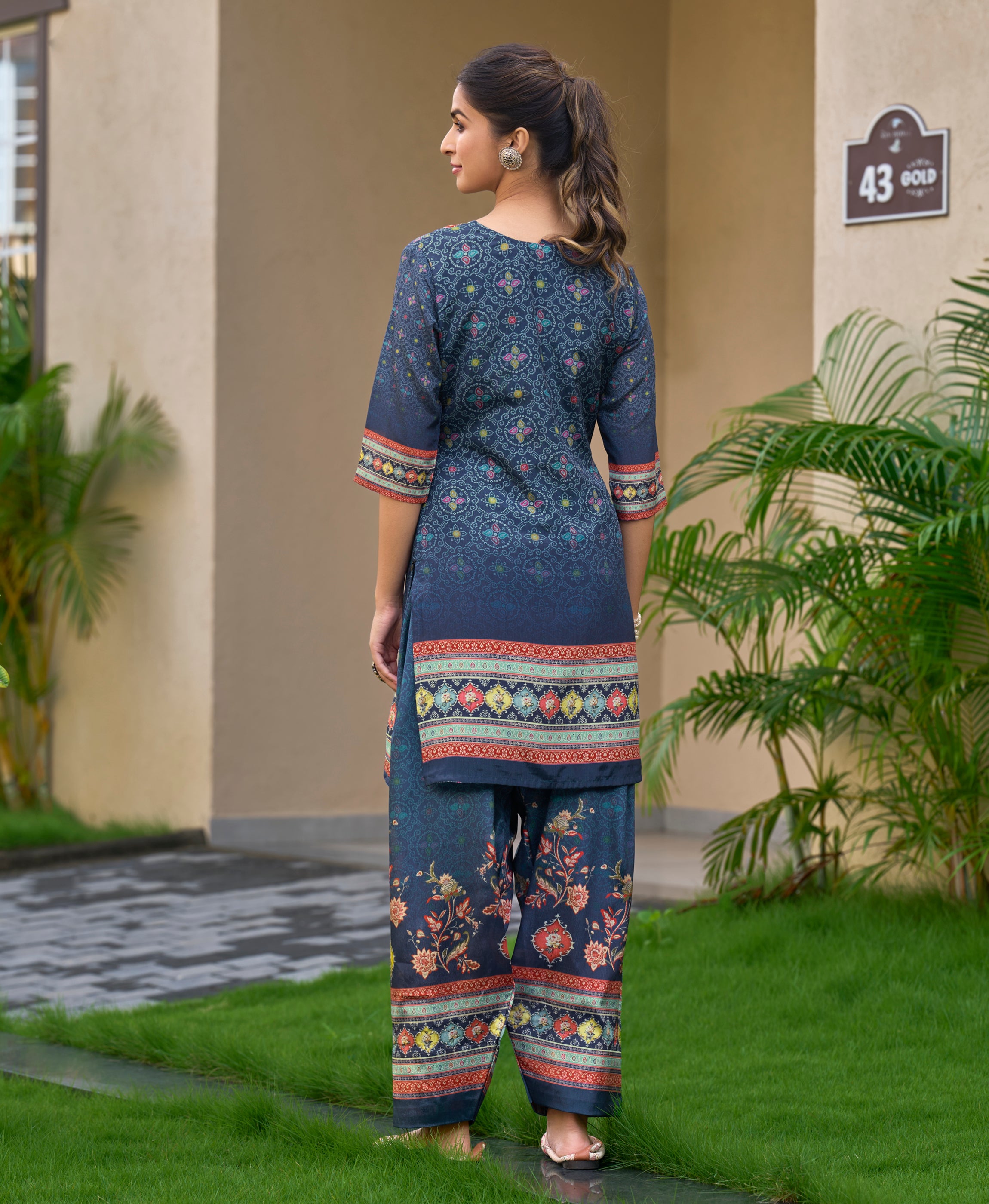 Her Couture Women's Dark Blue Chinon Chiffon Abstract Print Festive & Party Co-ord Set