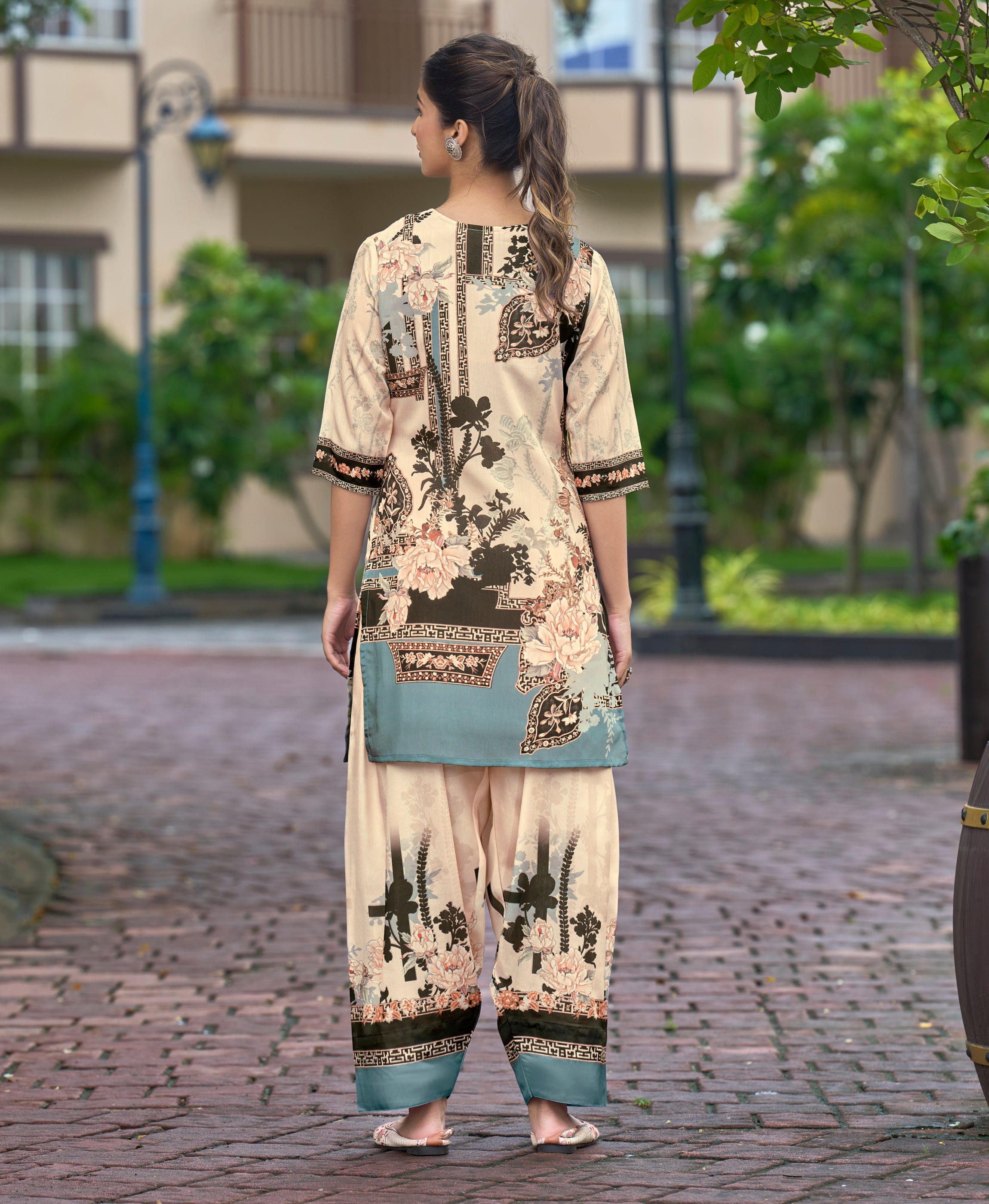 Her Couture Women's Beige Chinon Chiffon Floral Printed Festive & Party Co-ord Set