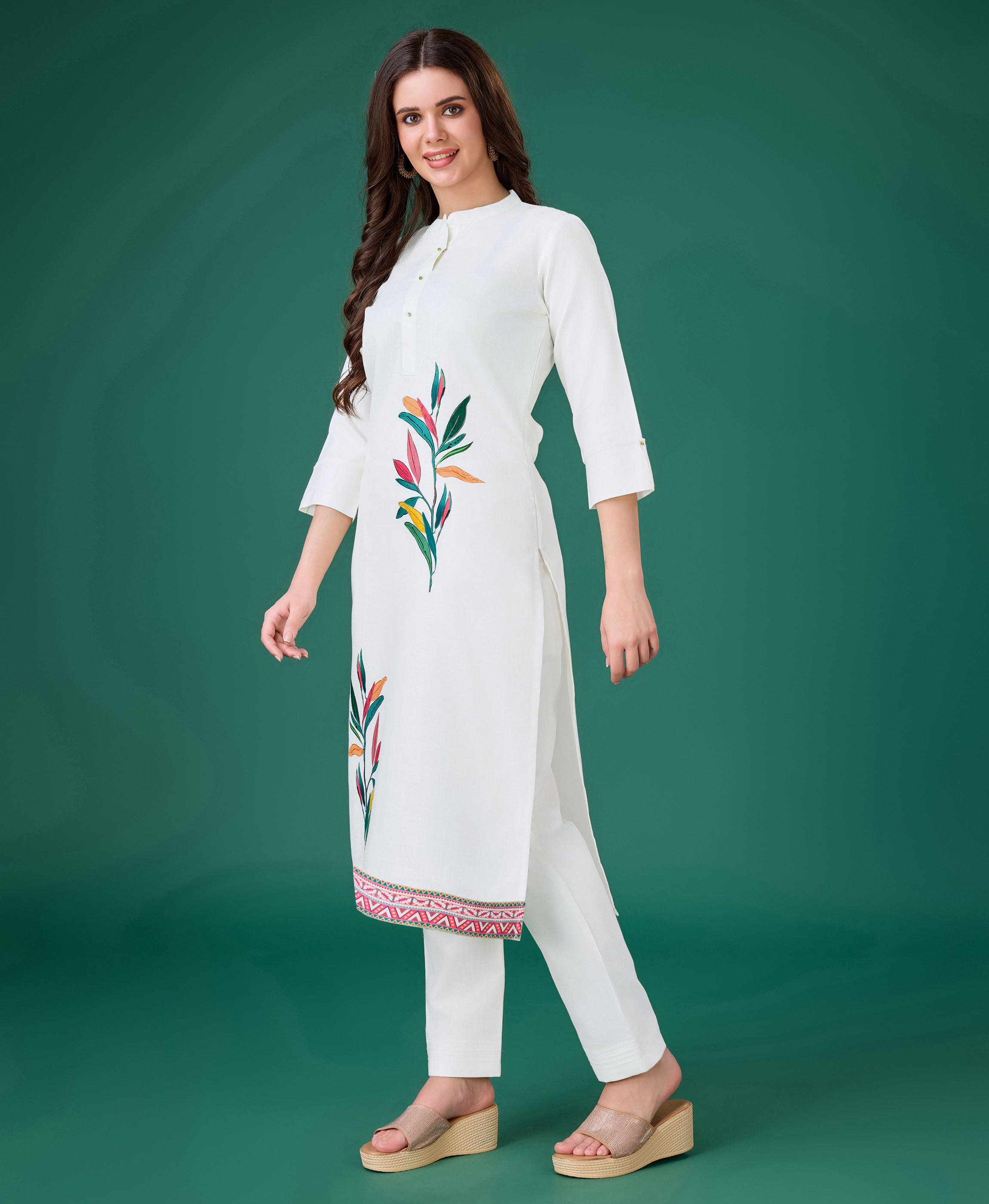 Her Couture Women's Off-White Linen Leaf Print Kurta With Pant
