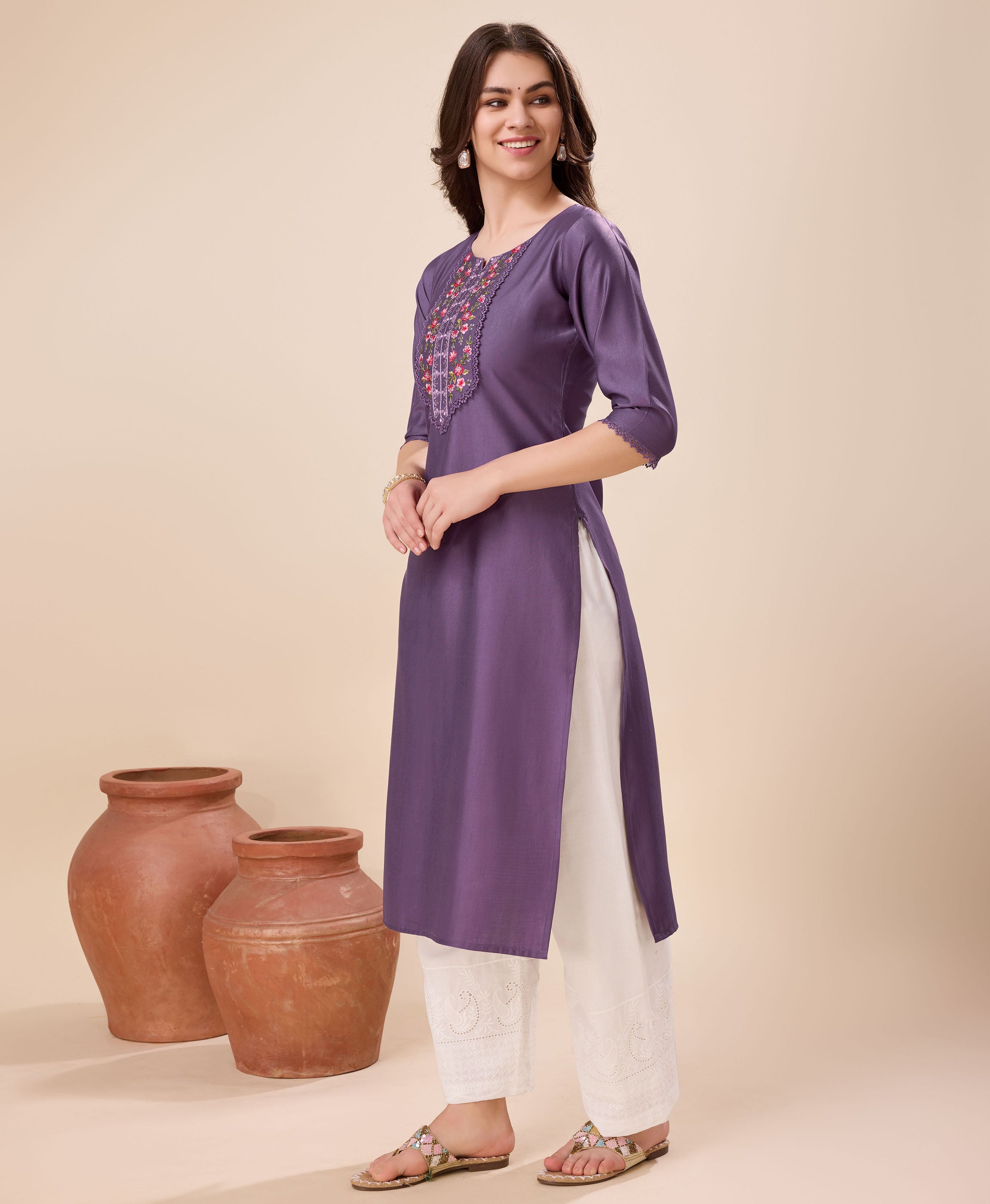 Her Couture Women's Mauve Viscose Floral Embroidered Straight Kurta