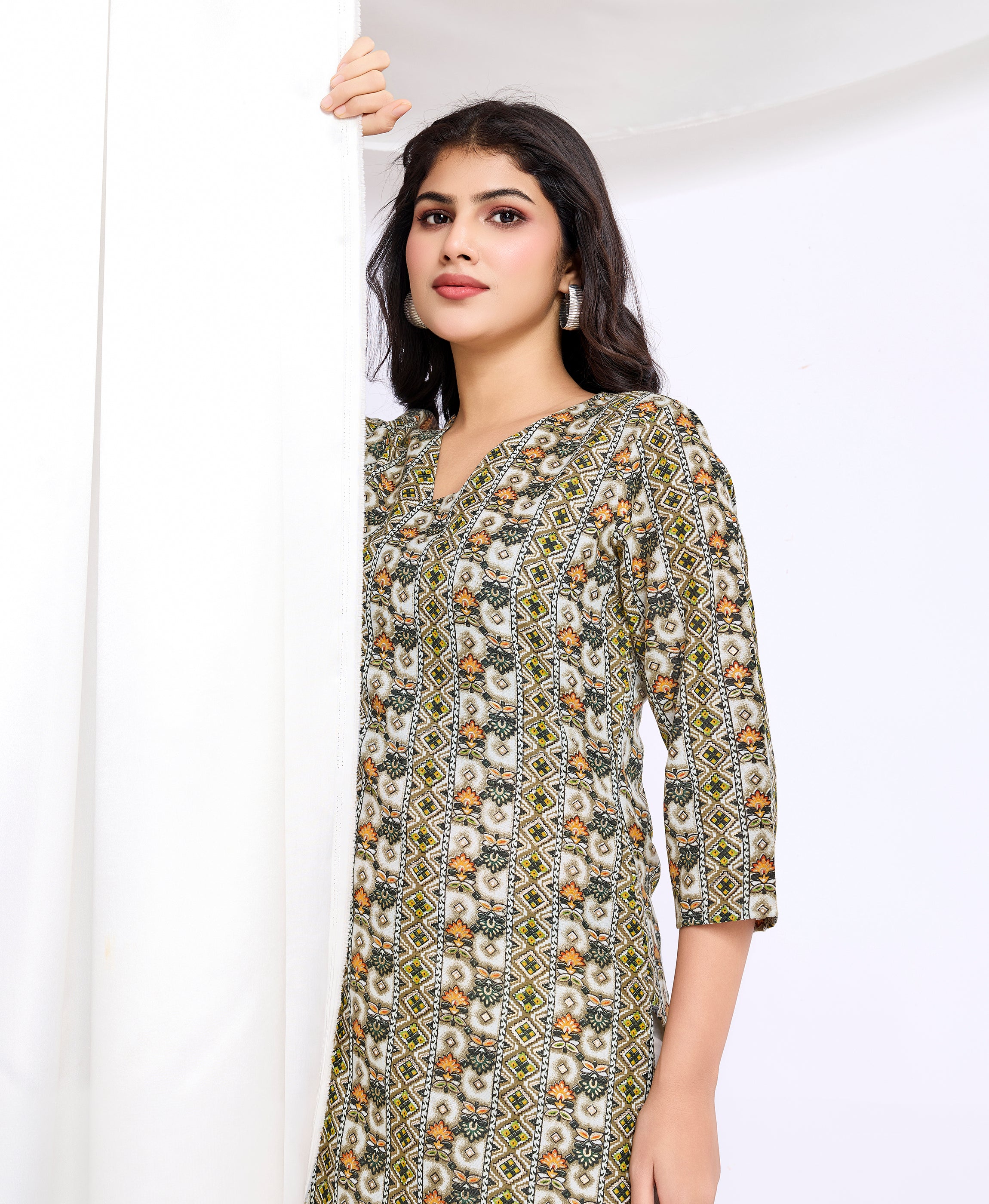 Her Couture Women's Olive Green Linen Silk Geometric Printed Straight Kurta