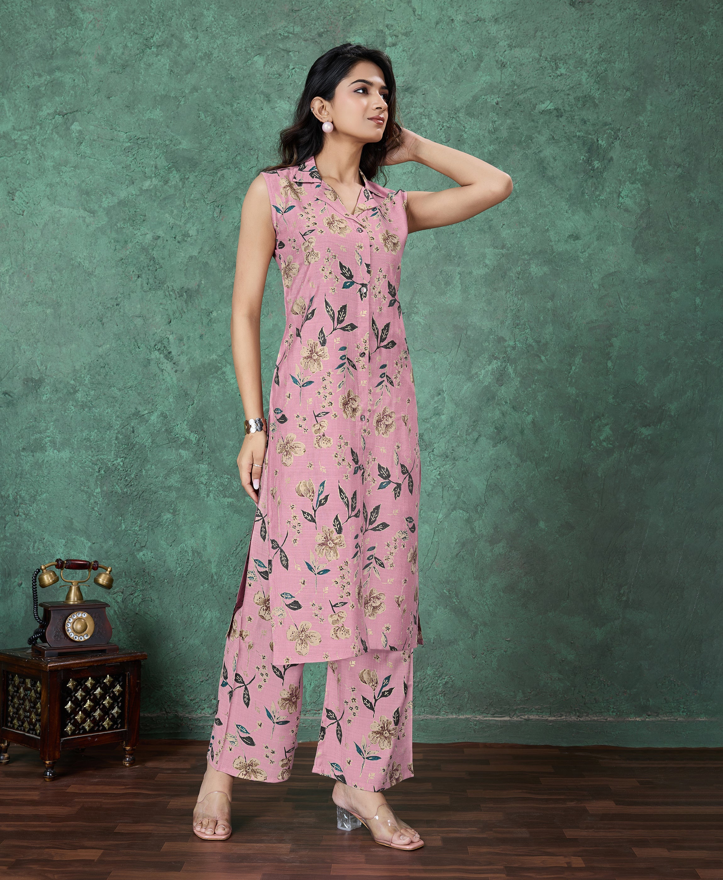 Her Couture Women's Mauve Viscose Floral & Leaf Embellished Straight Kurta With Palazzo