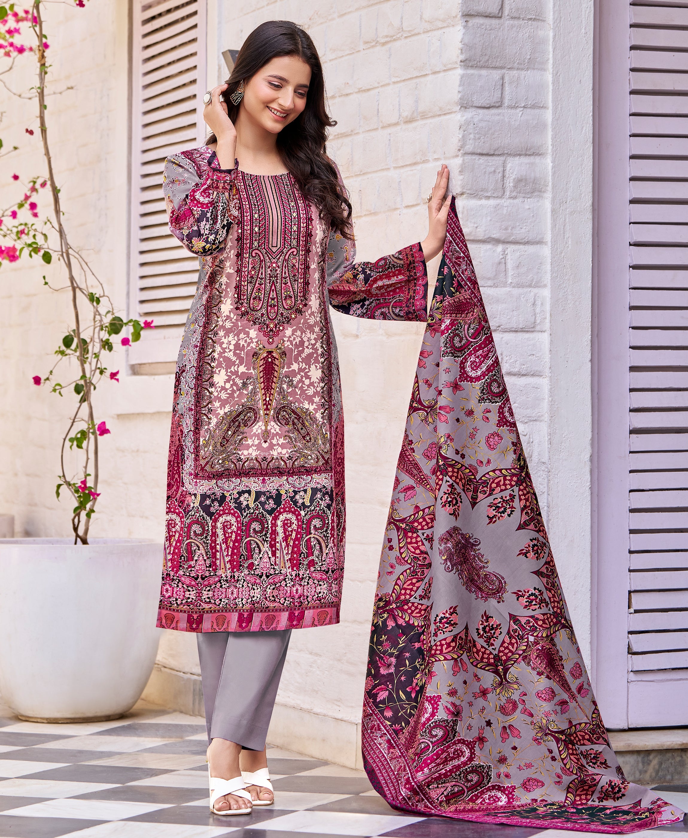Lavender Cotton Blend Pakistani Style Party Kurta Set by Her Couture