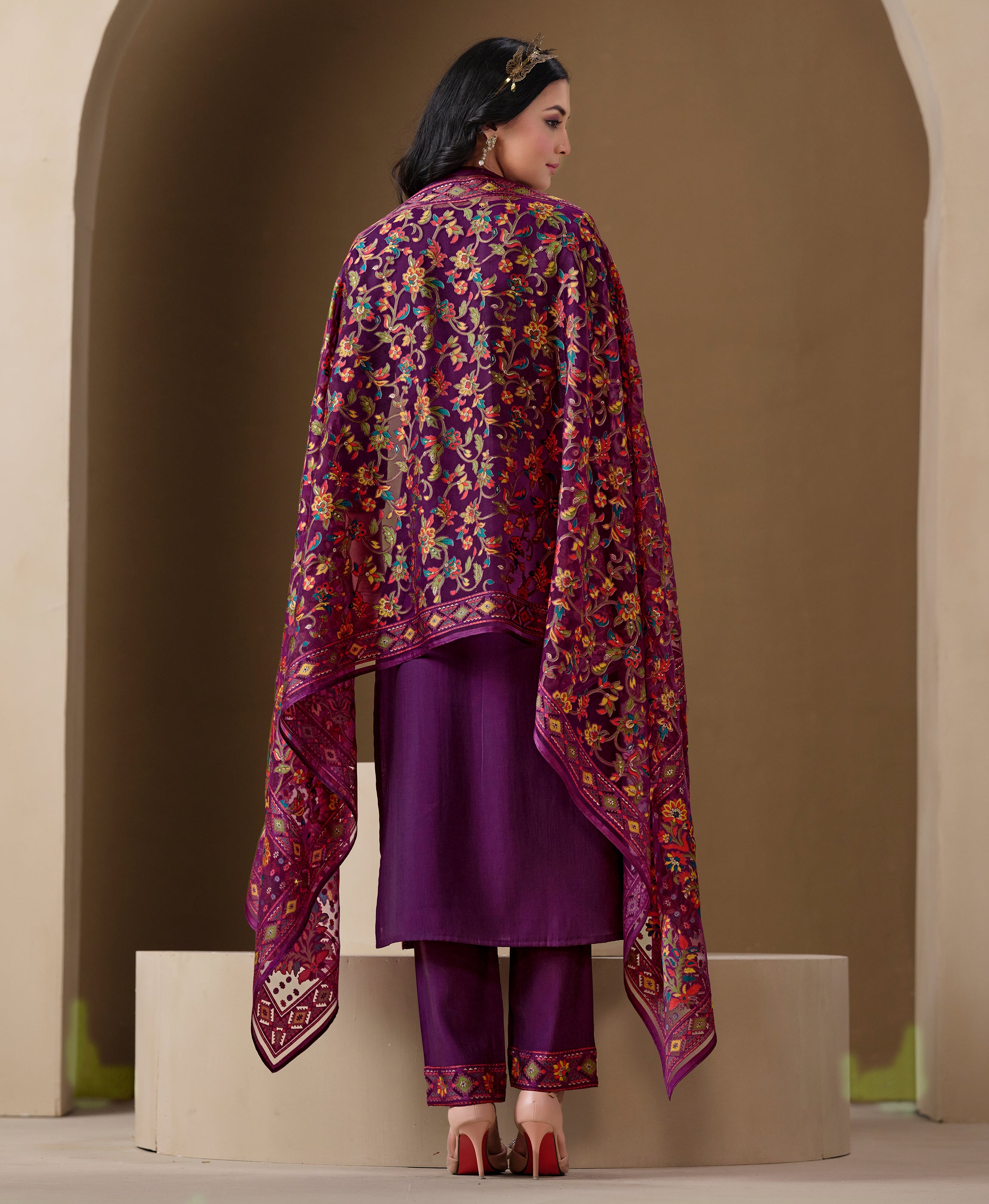Her Couture Women's Purple Viscose Blend Brasso Geometric Printed Gold Foil Straight Kurta With Pant & Printed Dupatta