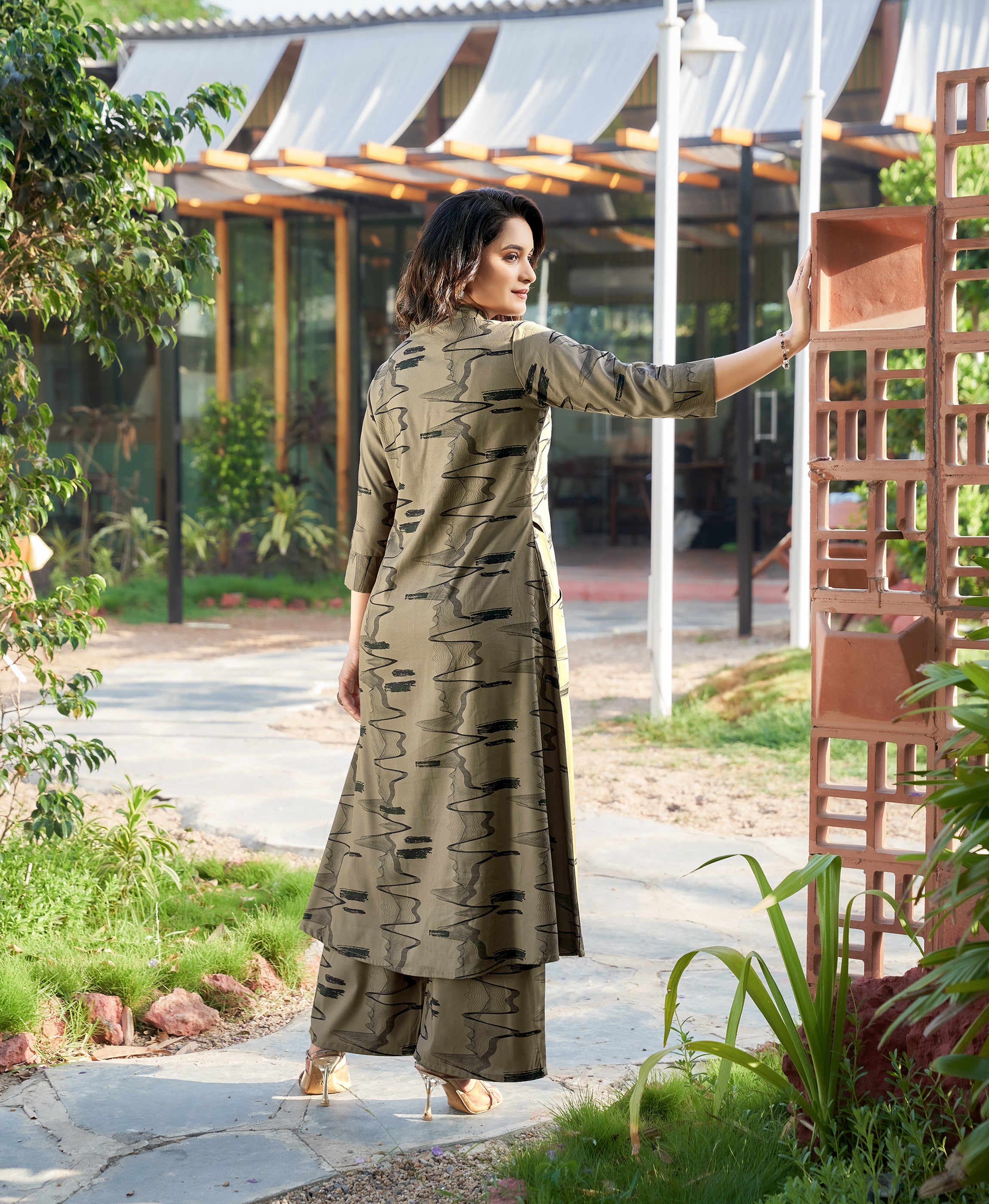 Her Couture Women's Khaki Rayon Abstract Print Party Co-ord Set