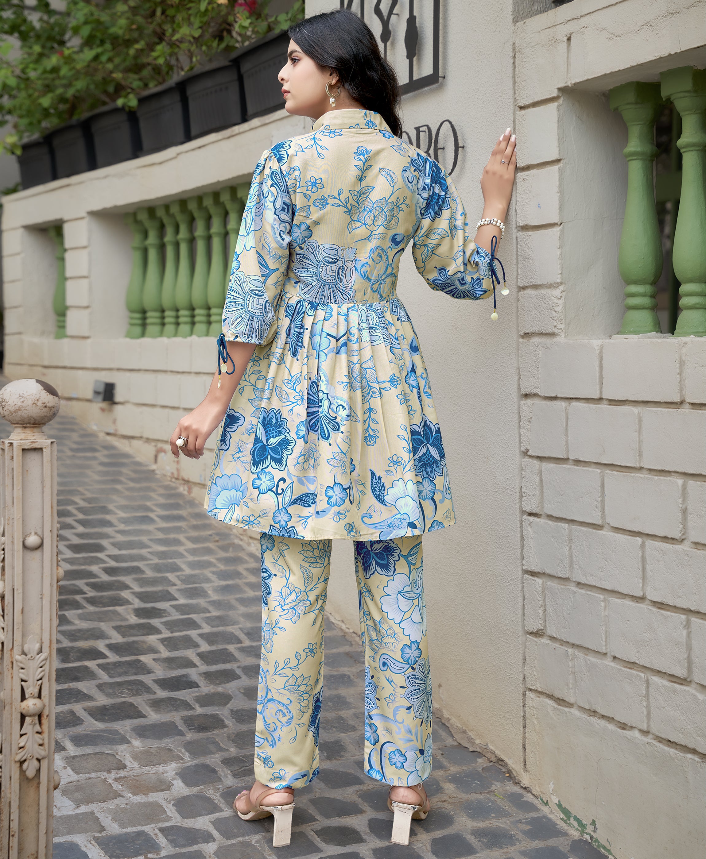 Her Couture Women's Blue Rayon Floral Printed Party Co-ord Set