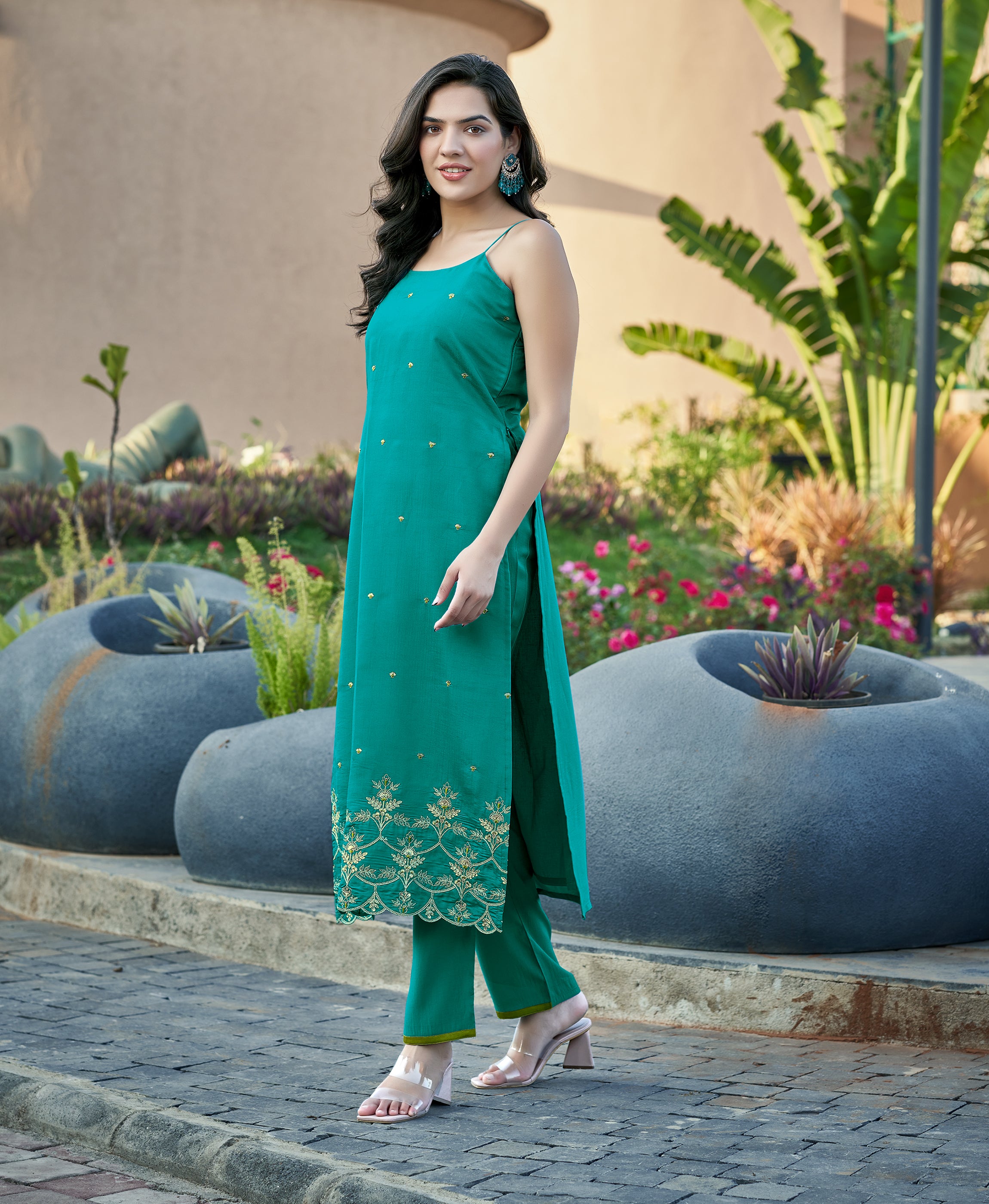 Her Couture Women's Teal Green Viscose Shimmer Floral Embroiery Embroidered Straight Kurta With Pant