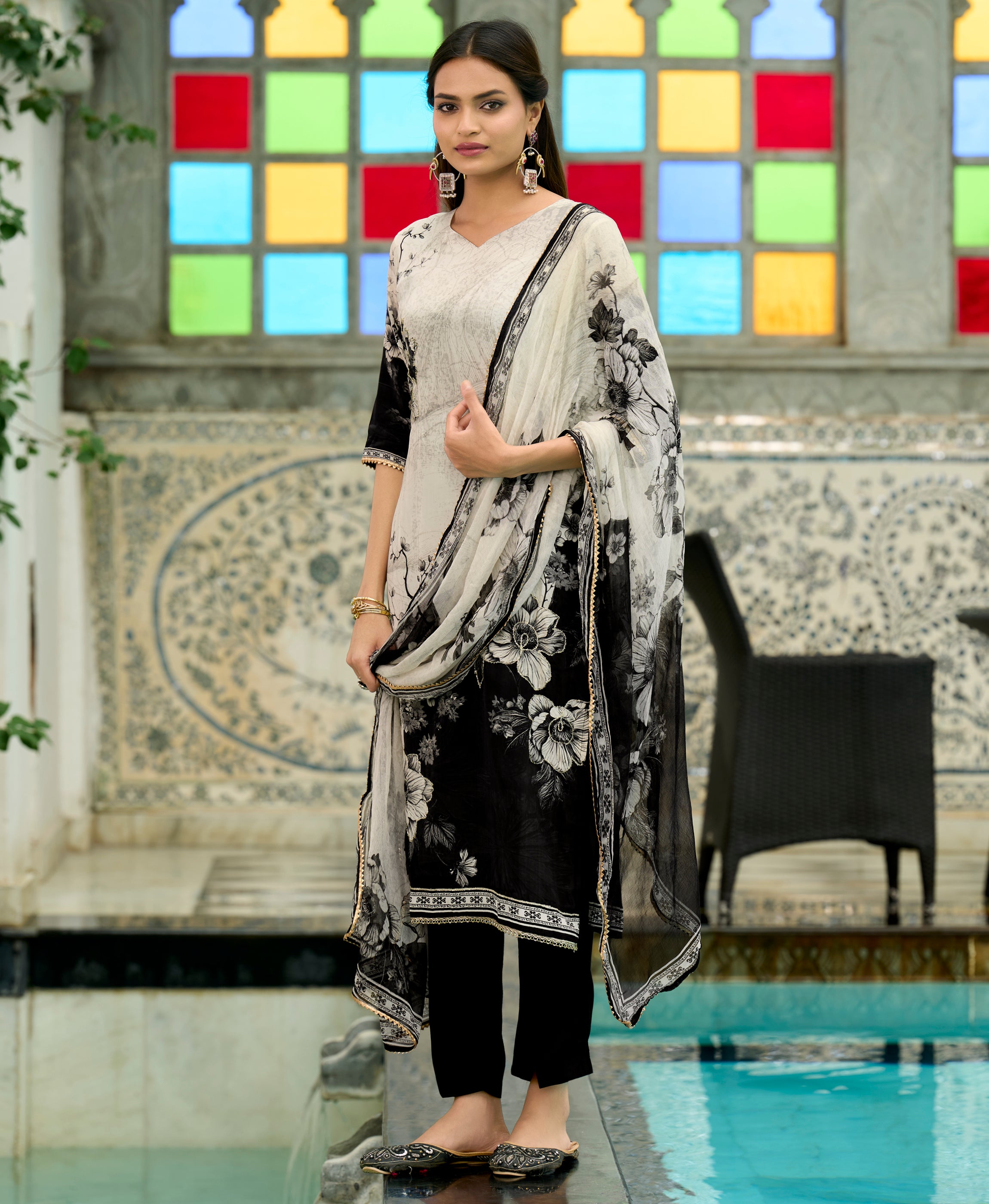 Her Couture Women's Off-White Pure Natural Crepe Floral Printed Straight Kurta With Pant & Printed Dupatta