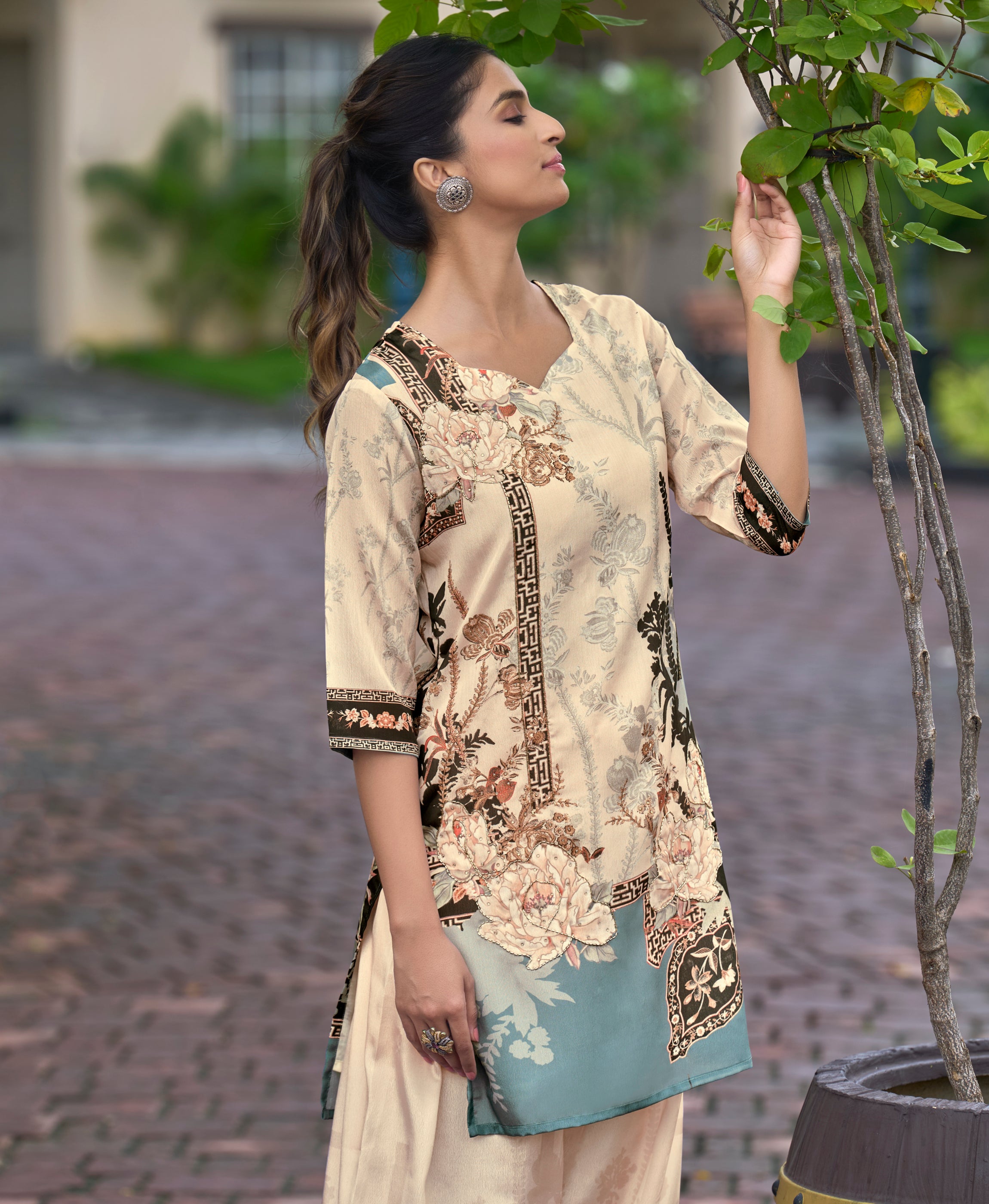 Her Couture Women's Beige Chinon Chiffon Floral Printed Festive & Party Co-ord Set